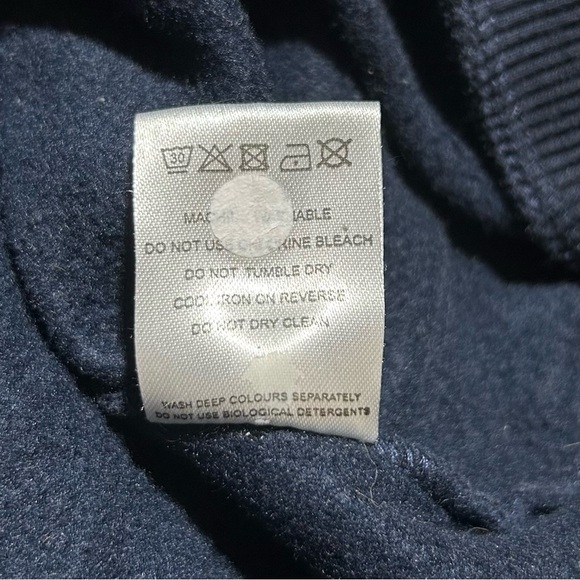 Historic Royal Palaces Tower of London Navy Blue Crewneck Sweatshirt Mens Large - Picture 9 of 11